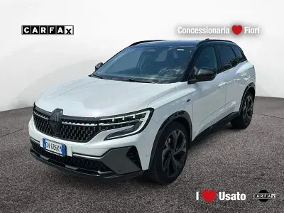 Usata Renault Austral Iconic Esprit Alpine 199 CV (146 kW) 2023 Bianco SUV