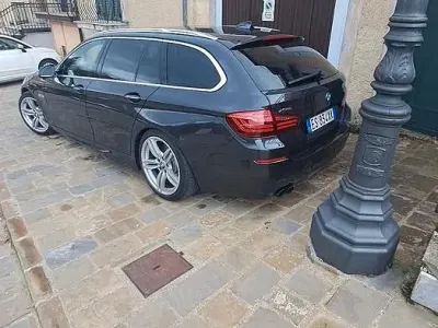 Usata BMW 530 M Sport 258 CV (189 kW) 2014 Grigio Station wagon