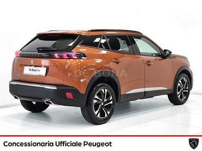 Usata Peugeot 2008 Allure 131 CV (96 kW) 2022 Arancione SUV