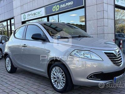 Usata Lancia Ypsilon Gold 69 CV (50 kW) 2015 Giallo Utilitaria