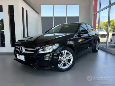 Usata Mercedes C220 Executive 170 CV (125 kW) 2017 Nero Berlina