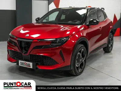 Nuova Alfa Romeo GT Junior Ti 145 CV (106 kW) 2026 Rosso SUV