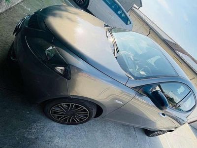 Usata Lancia Ypsilon Gold 69 CV (50 kW) 2022 Grigio Utilitaria