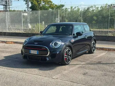 Usata Mini John Cooper Works 231 CV (169 kW) 2021 Nero Utilitaria
