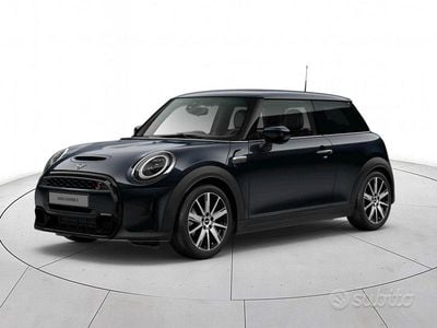 Usata Mini Cooper S Classic 178 CV (130 kW) 2022 Blu Utilitaria