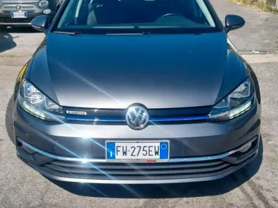 Usata VW Golf VII Executive 130 CV (95 kW) 2019 Argento Berlina