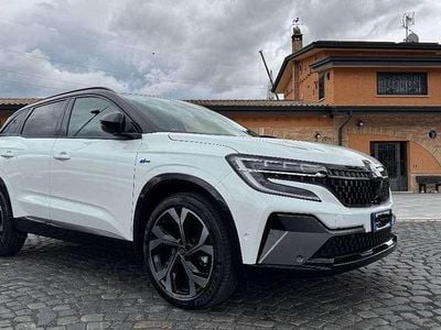 Usata Renault Austral Techno Esprit Alpine 200 CV (147 kW) 2025 Bianco SUV