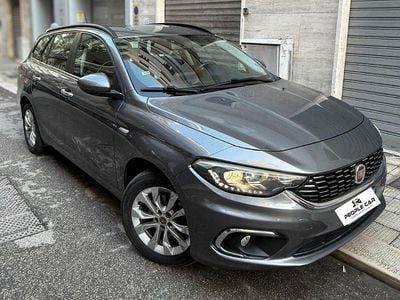 Usata Fiat Tipo 120 CV (88 kW) 2017 Grigio Station wagon