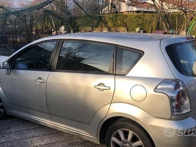 Usata Toyota Corolla Verso 2005 Monovolume