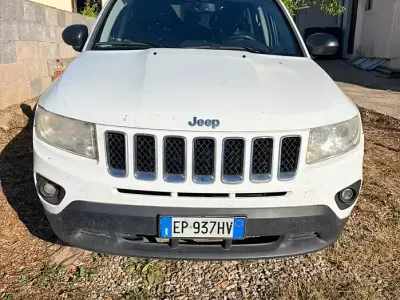 Usata Jeep Compass 163 CV (119 kW) 2013 Bianco SUV