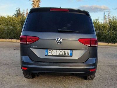 VW Touran