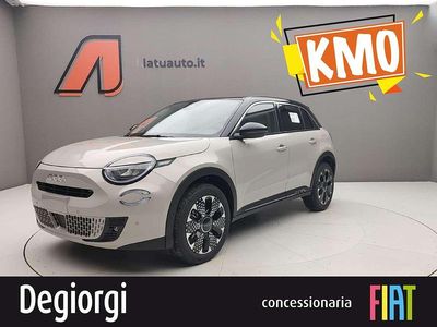 Crema cappuccino / tetto nero Nuova 2025 Fiat 600 La Prima Utilitaria | 23.190 €