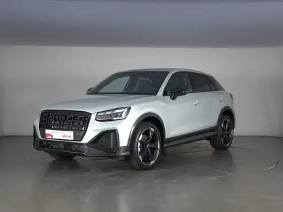 Nuova Audi Q2 Ambiente 150 CV (110 kW) 2026 Argento cavo metallizzato SUV