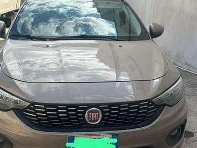 Usata Fiat Tipo Pop 95 CV (69 kW) 2019 Beige Station wagon