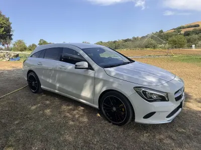Usata Mercedes CLA220 Shooting Brake Premium 177 CV (130 kW) 2016 Station wagon