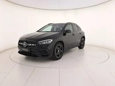 Usata Mercedes GLA200 Premium 2023 Nero SUV