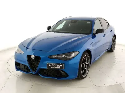Usata Alfa Romeo Giulia Competizione 211 CV (155 kW) 2023 Blu Berlina