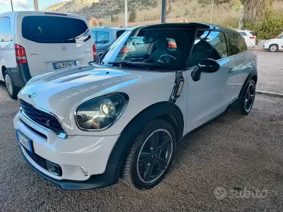 Usata Mini Cooper D Paceman Business 143 CV (105 kW) 2015 Bianco SUV