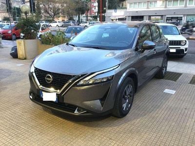 Usata Nissan Qashqai Tekna 140 CV (102 kW) 2022 Grigio SUV