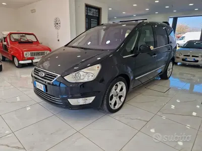 Begagnad Ford Galaxy 163 HK (119 kW) 2011 Svart Minibuss