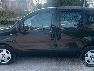 Usata Fiat Qubo Easy 80 CV (58 kW) 2017 Nero Monovolume