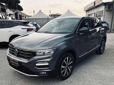 Usata VW T-Roc Advance 150 CV (110 kW) 2021 Grigio SUV