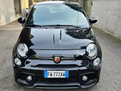 Usata Abarth 595 Pista 160 CV (117 kW) 2019 Nero Berlina