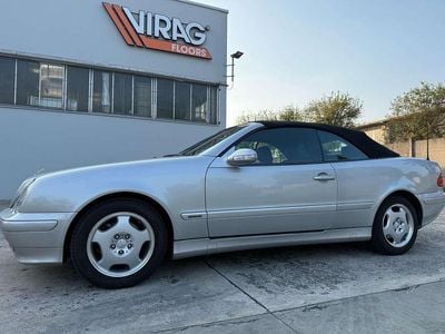 Usata Mercedes CLK200 Elegance 192 CV (141 kW) 2000 Argento Cabrio