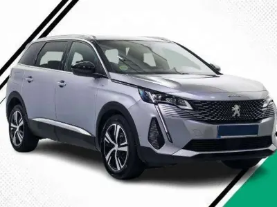 Usata Peugeot 5008 Allure 131 CV (96 kW) 2023 Vari colori SUV