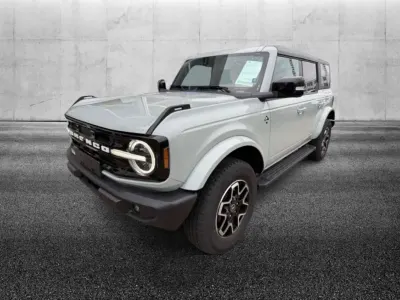 Usata Ford Bronco Outer Banks 334 CV (245 kW) 2025 Grigio SUV