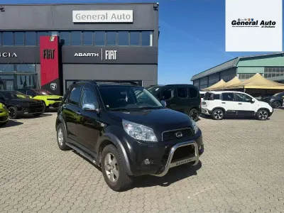 Usata Daihatsu Terios 105 CV (77 kW) 2007 Nero SUV