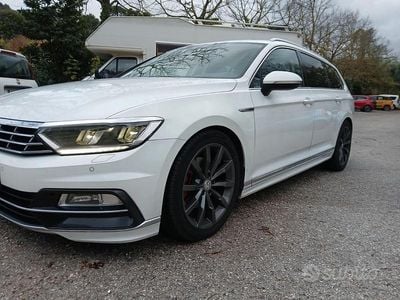 Usata VW Passat R-line 190 CV (139 kW) 2017 Bianco Station wagon