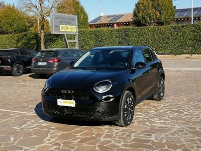 Usata Fiat 600 101 CV (74 kW) 2024 Nero SUV