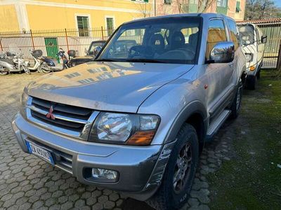 usata Mitsubishi Pajero 3p 3.2 tdi 16v di-d GLS