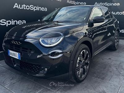 Usata Fiat 600 La Prima 110 CV (80 kW) 2025 Nero SUV