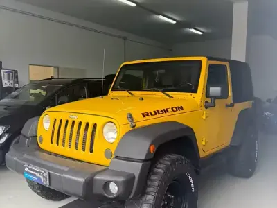 Usata Jeep Wrangler Rubicon 177 CV (130 kW) 2008 Giallo SUV
