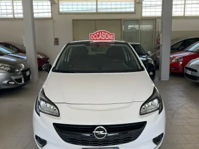 Usata Opel Corsa 75 CV (55 kW) 2015 Bianco Utilitaria