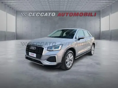 Usata Audi Q2 Admired 2023 Argento SUV