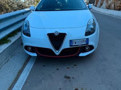 Usata Alfa Romeo Giulietta 120 CV (88 kW) 2019 Bianco Utilitaria