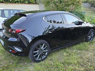 Usata Mazda 3 Exceed 150 CV (110 kW) 2021 Nero metallizzato Berlina