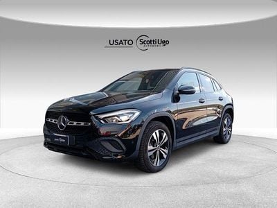 Usata Mercedes GLA180 116 CV (85 kW) 2023 Nero SUV