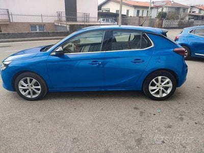 Usata Opel Corsa Elegance 101 CV (74 kW) 2022 Blu Utilitaria