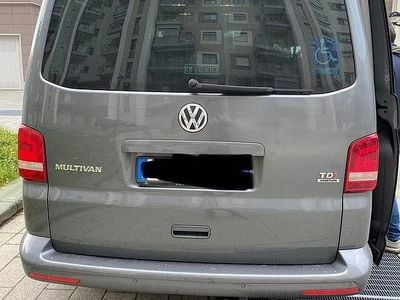 Usata VW Multivan 2015 Grigio Furgone