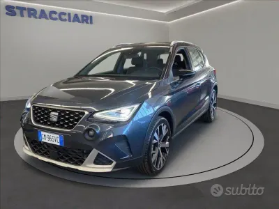 Usata Seat Arona Xperience 110 CV (80 kW) 2023 Grigio metallizzato SUV