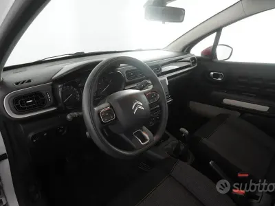 Usata Citroën C3 Feel 83 CV (61 kW) 2021 Bianco banchisa con tetto rosso Utilitaria