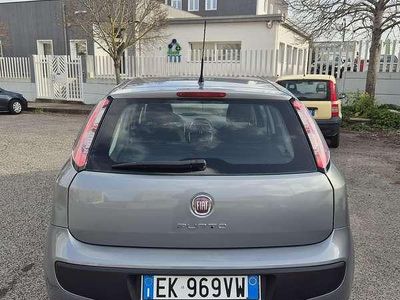 Usata Fiat Punto Evo Dynamic 75 CV (55 kW) 2011 Utilitaria