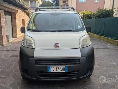 Usata Fiat Qubo Trekking 69 CV (50 kW) 2015 Bianco Monovolume