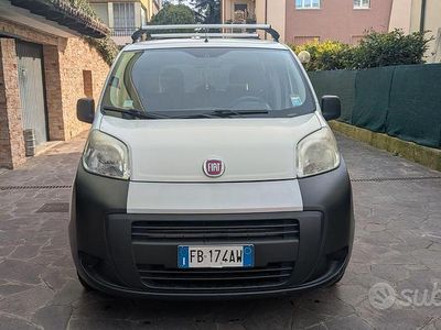 Usata Fiat Qubo Trekking 77 CV (56 kW) 2015 Bianco Monovolume