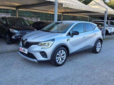 Usata Renault Captur 101 CV (74 kW) 2021 Grigio scuro SUV