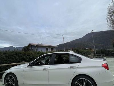 Usata BMW 318 Efficient Dynamics 143 CV (105 kW) 2014 Berlina
